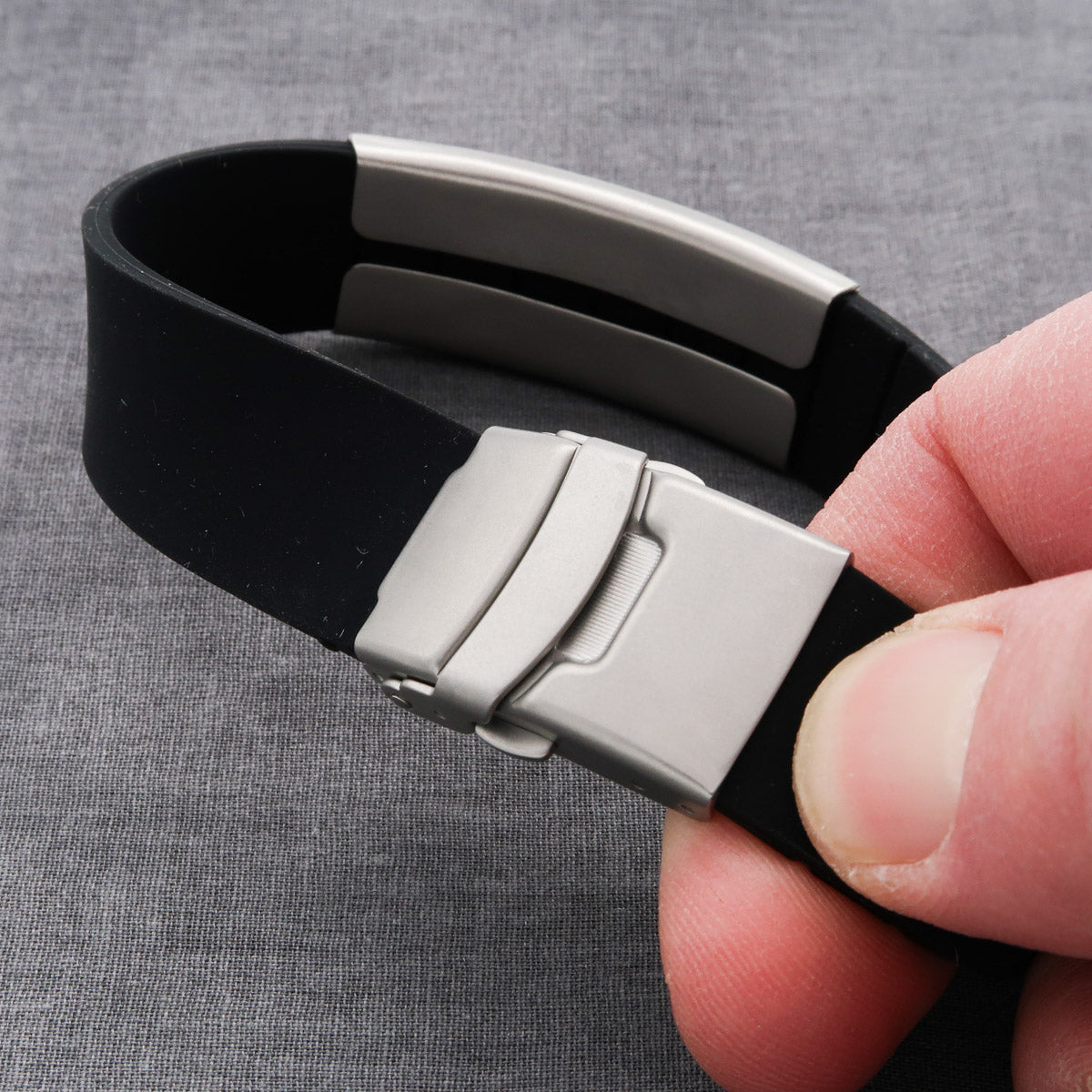 QR Code Armband für Events / Marketing