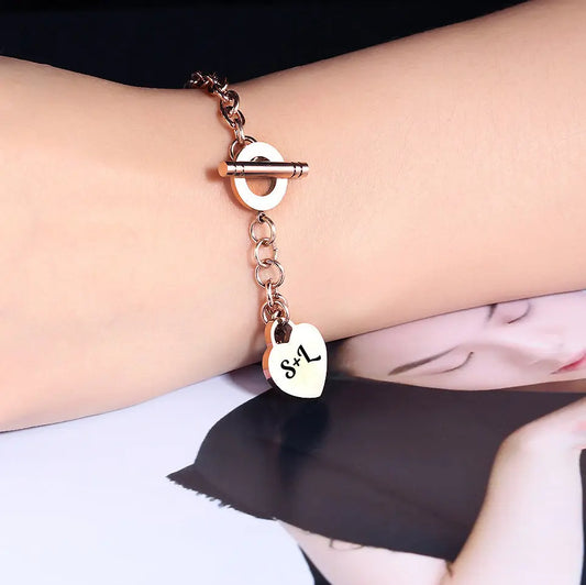 Armkette "Love" aus Edelstahl, Rose, mit Herz Anhänger, Gravur der Initialen, Herzförmiger Anhänger, Gravur