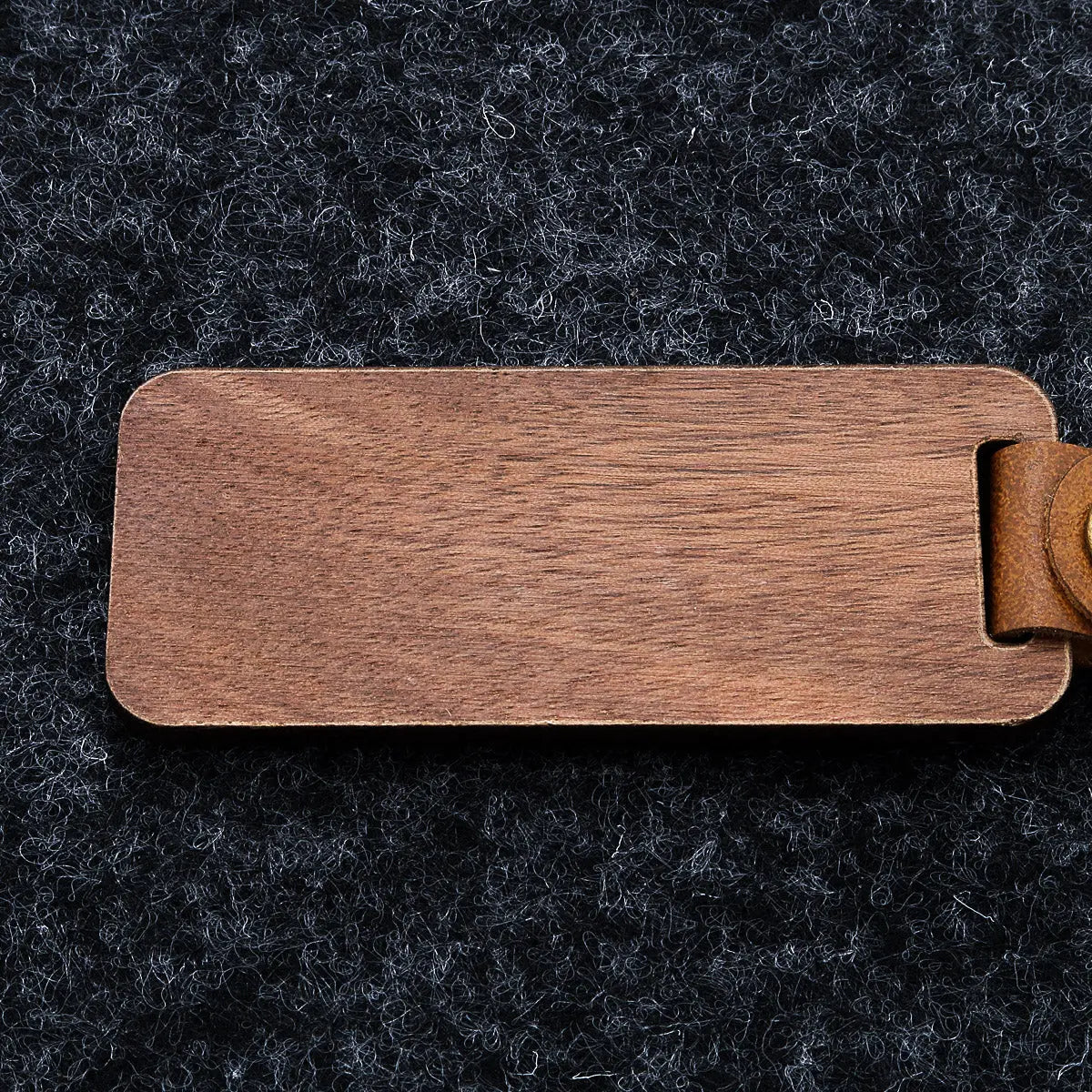Schlüsselanhänger personalisiert aus Holz mit Gravur Spruch und Doodle