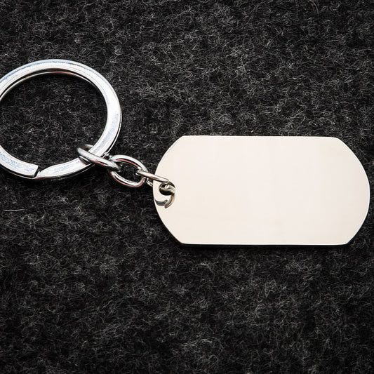 Schlüsselanhänger personalisiert mit Logo oder QR Code graviert