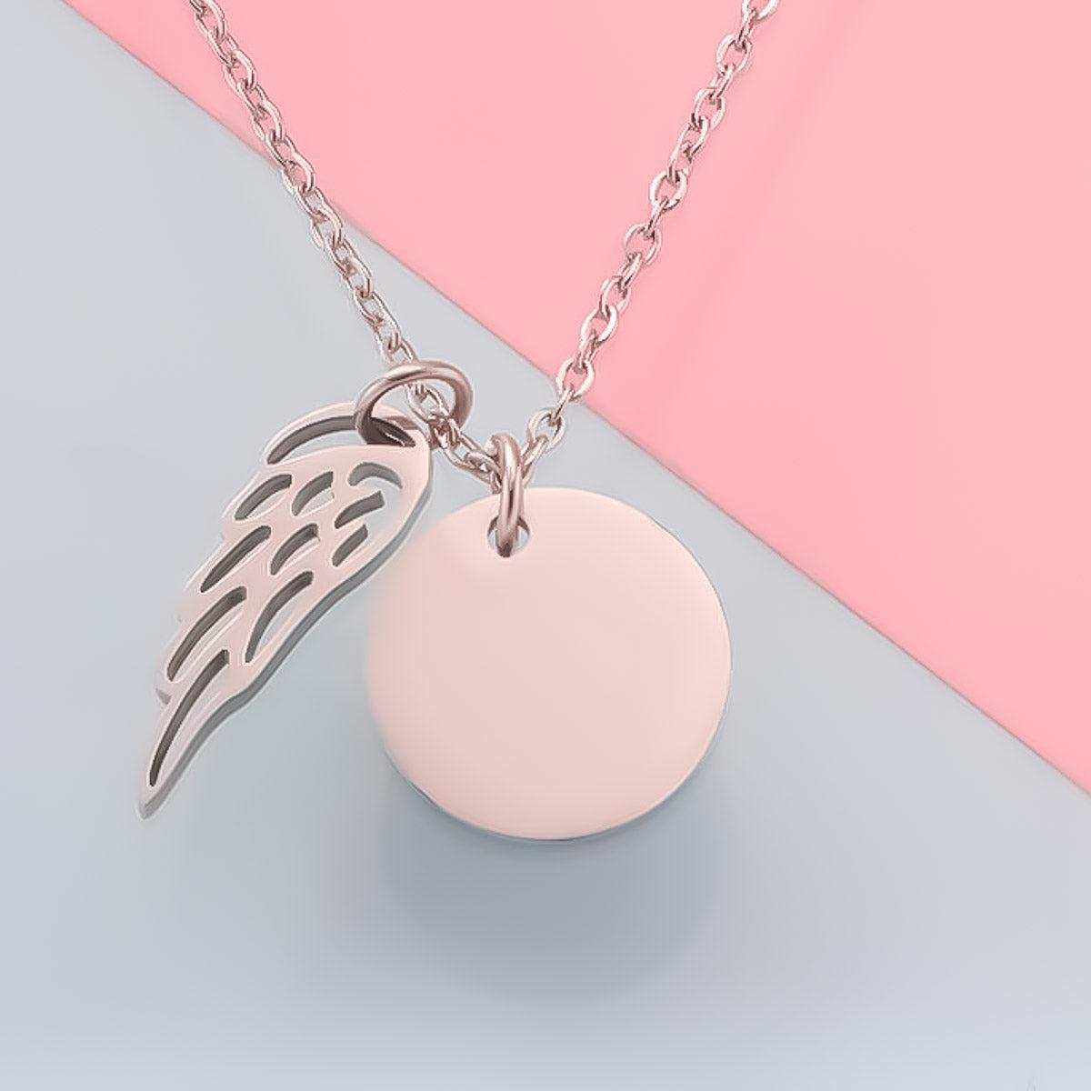 Halskette "Feather" mit graviertem Charm für Initialen