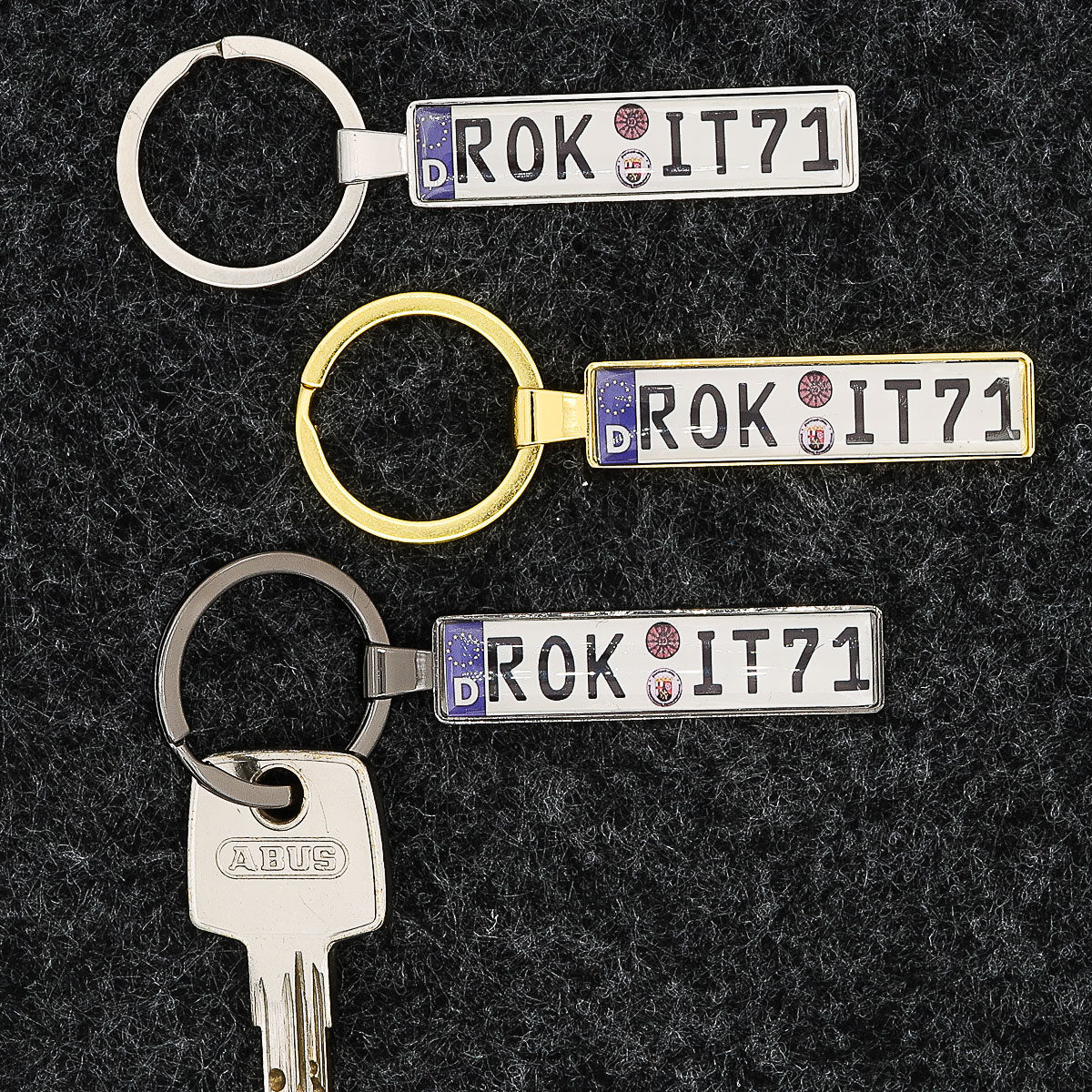 KFZ Kennzeichen Schlüsselanhänger farbig
